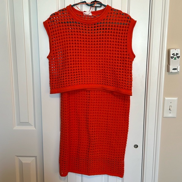 Bobbles & Lace 2 Piece Sweater Skirt Set, Size M. - Picture 4 of 8